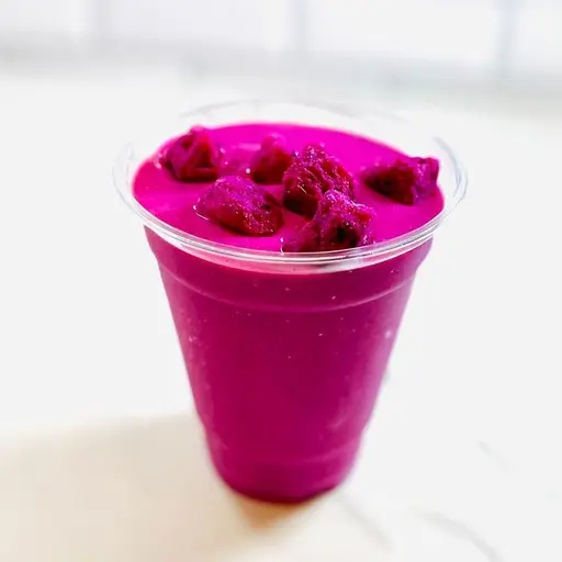 Dragon Fruit & Banana Smoothie